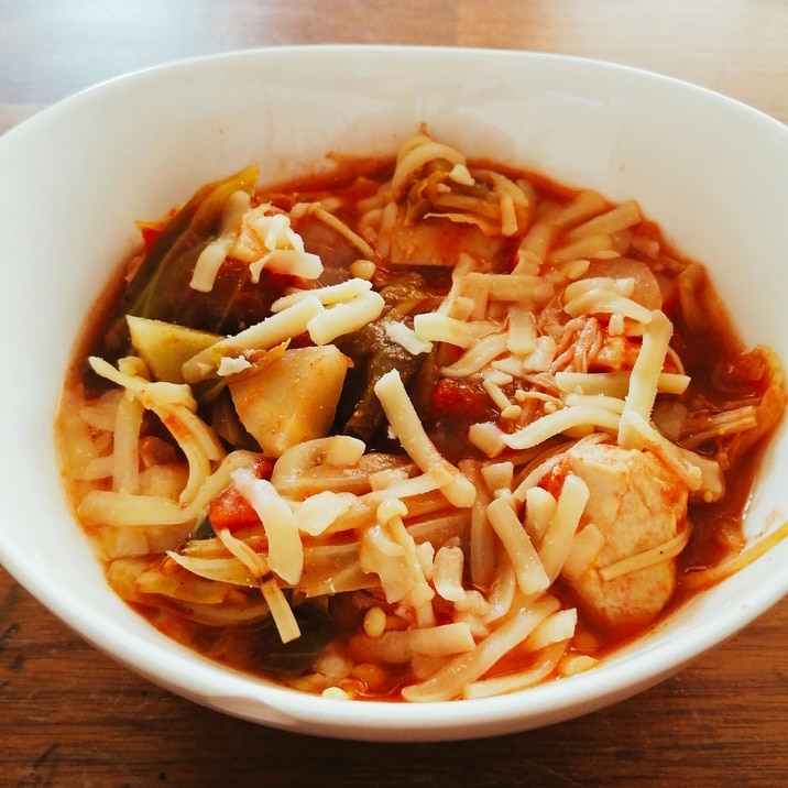 無水鍋で！野菜たっぷりチキンのトマト煮